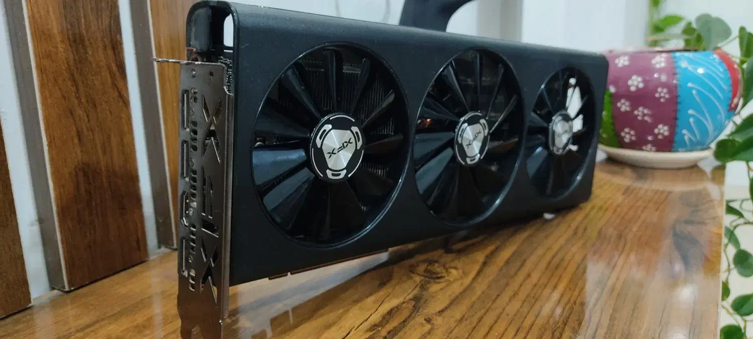 کارت گرافیک 5700xt|قطعات و لوازم جانبی رایانه|مشهد, اروند|دیوار