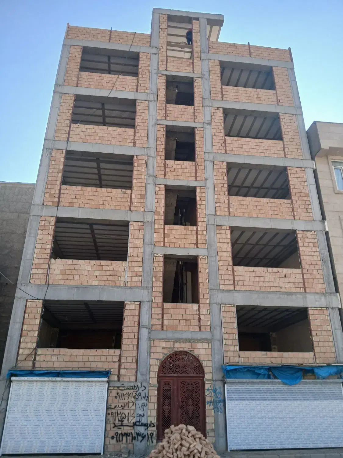 پیش فروش واحد ۹۵ متری حیاط دار|پیش‌فروش املاک|اسلام‌شهر, شهرک قائمیه|دیوار