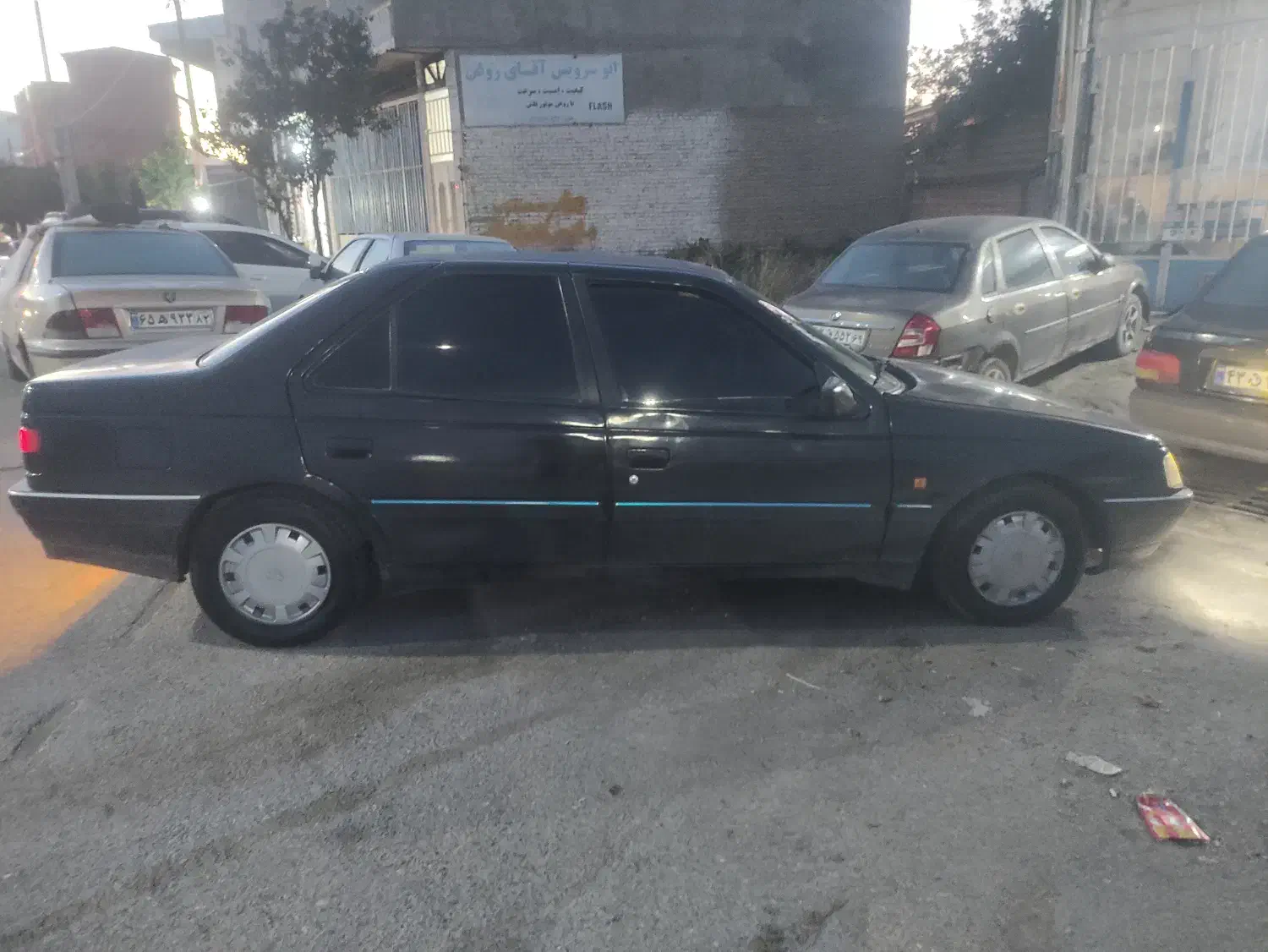 ۴۰۵مدل ۸۳|خودرو سواری و وانت|نوکنده, |دیوار