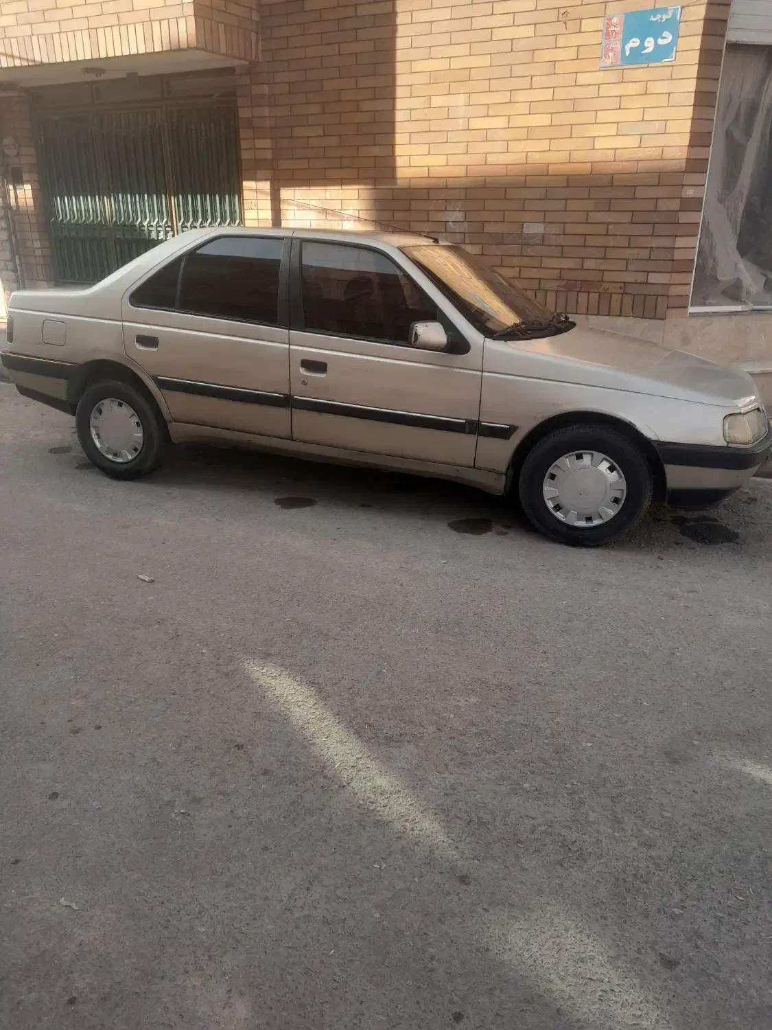 پژو ۴۰۵|خودرو سواری و وانت|قم, شهر قائم|دیوار