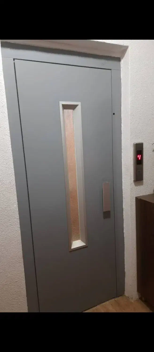 آپارتمان۸۷متری طبقه ۳پشت پارک کارآموزی|فروش آپارتمان|تولم شهر, |دیوار