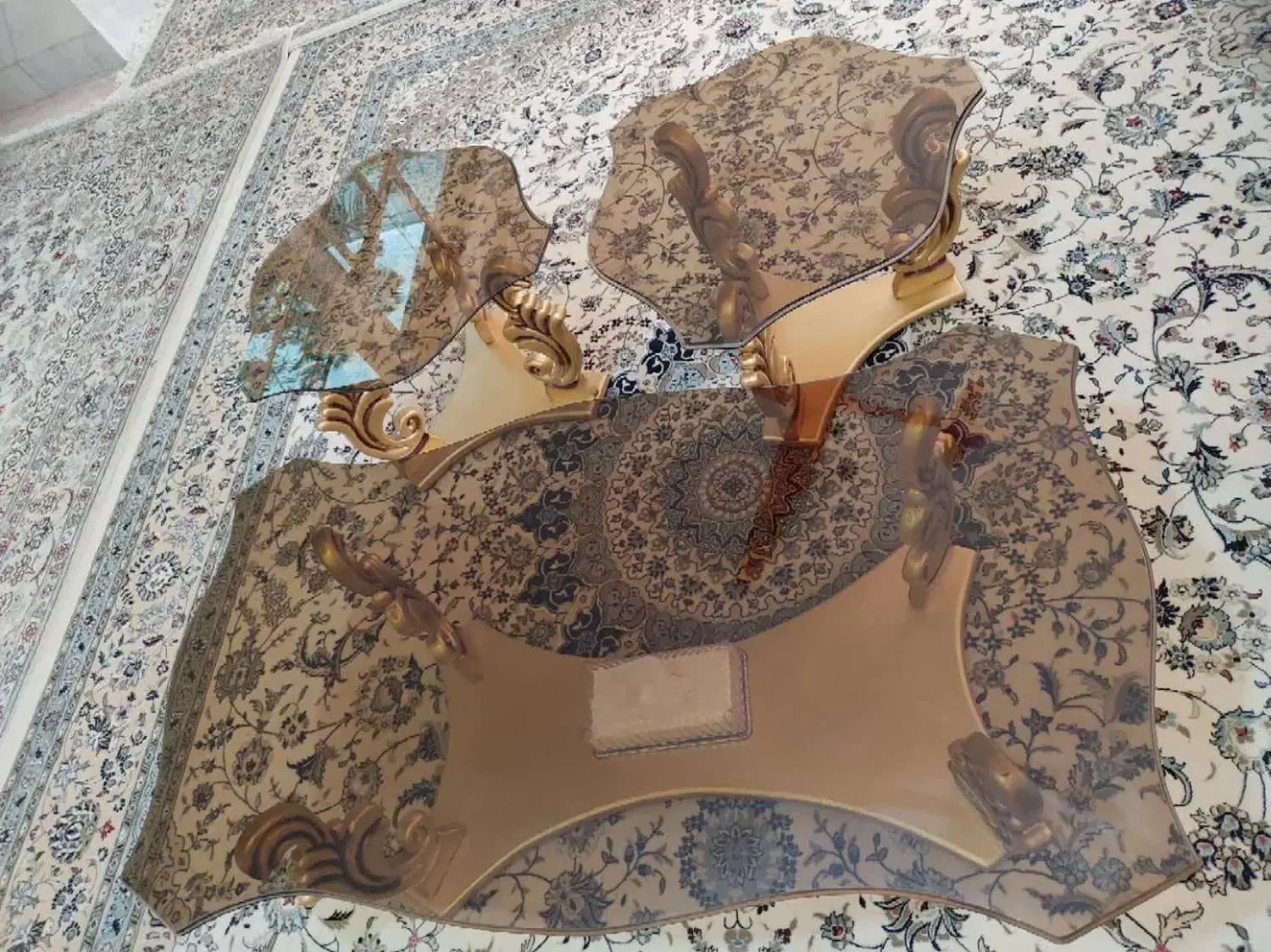 میز جلو مبلی * میز عسلی* میز شیشه ای*میز پذیرایی|مبلمان خانگی و میز عسلی|فلاورجان, |دیوار