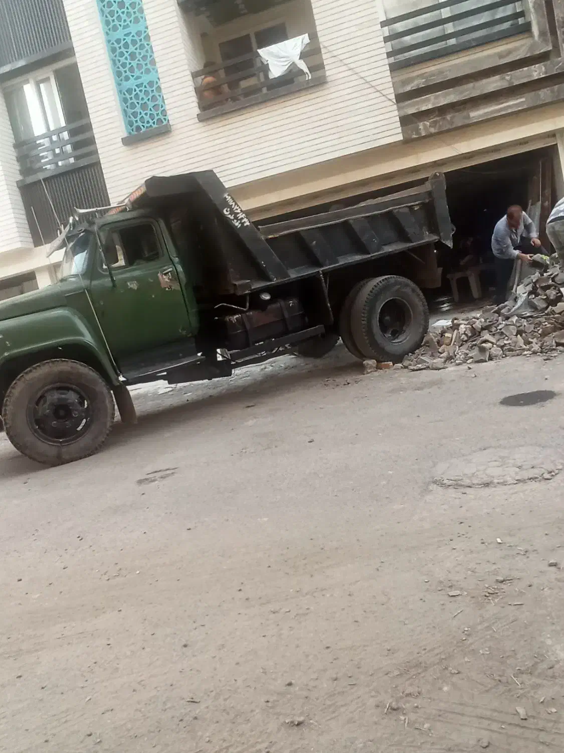 شن و ماسه و حمل نوخاله با مناسب‌ترین قیمت برای شما|خدمات حمل و نقل|رشت, امین الضرب|دیوار