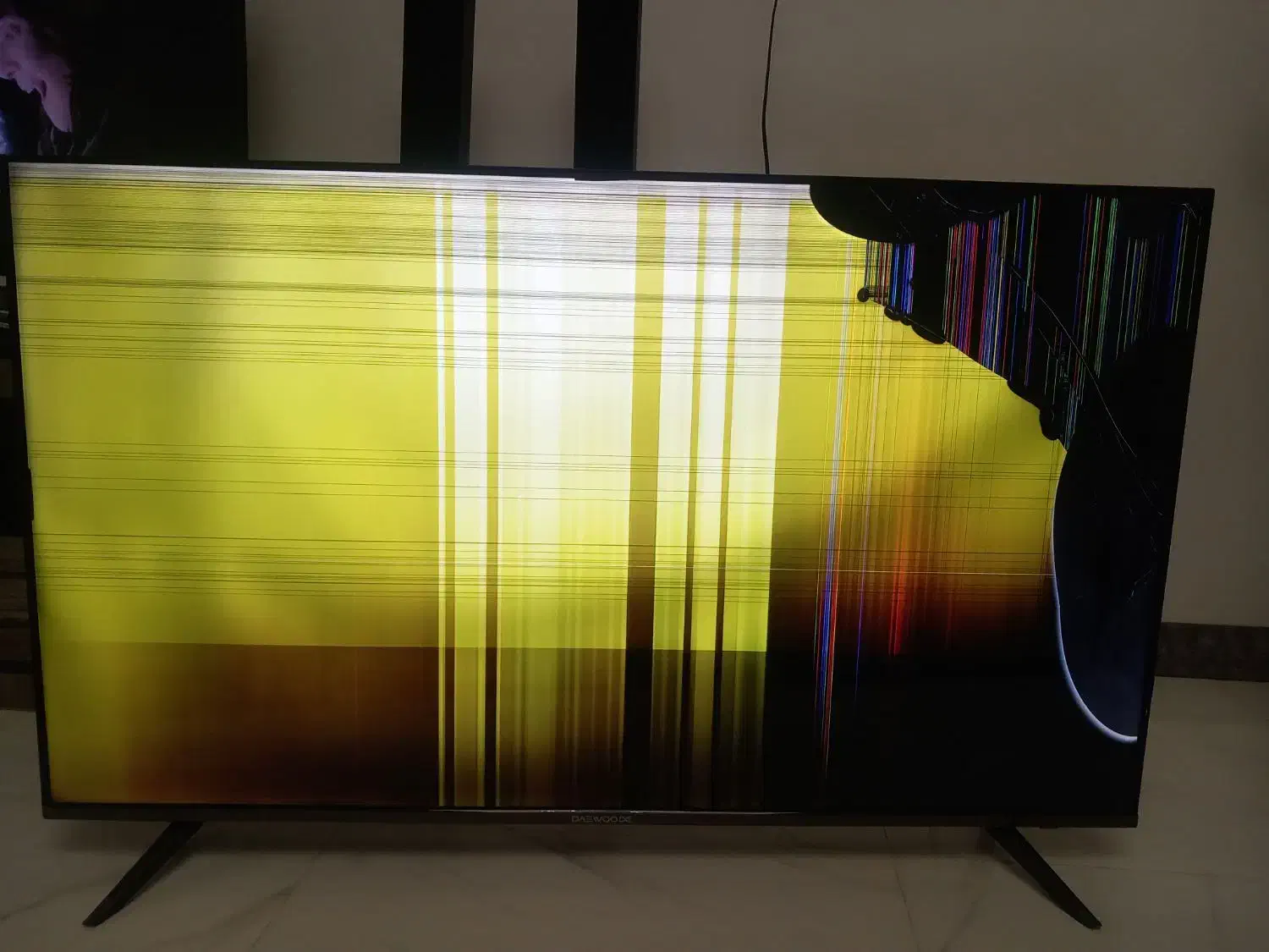 تلویزیون دوو|تلویزیون و پروژکتور|اشتهارد, |دیوار