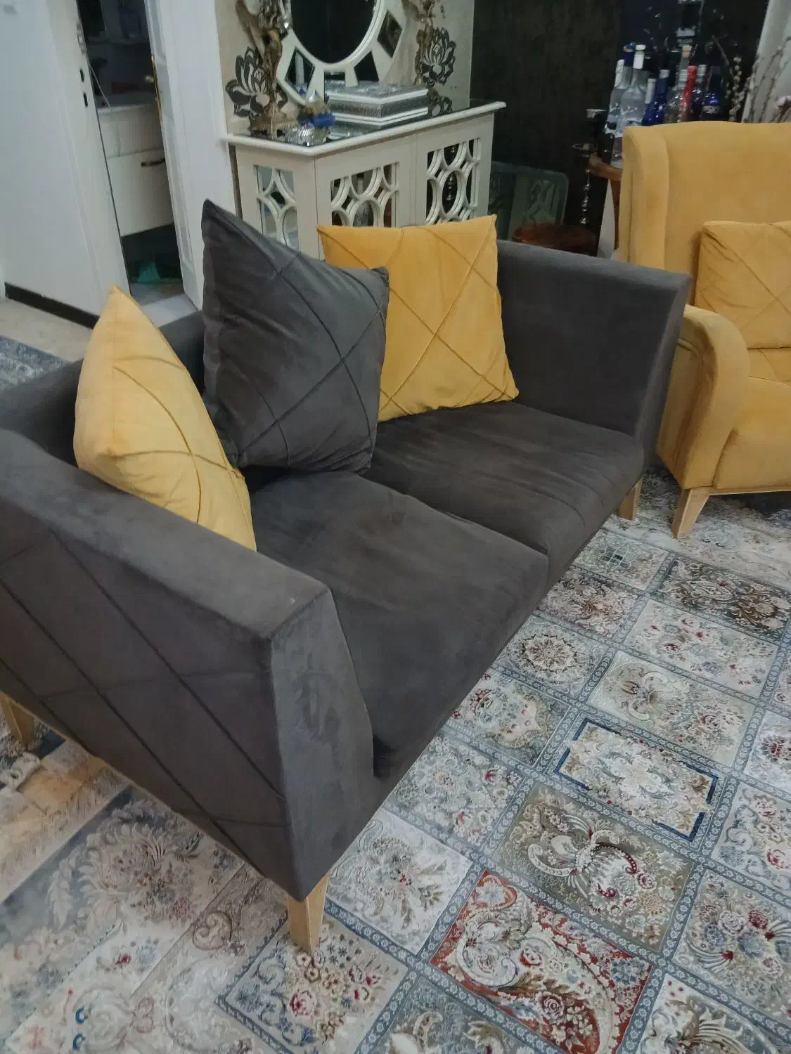 مبل راحتی با میز و عسلی|مبلمان خانگی و میز عسلی|تهران, شهرک هما|دیوار