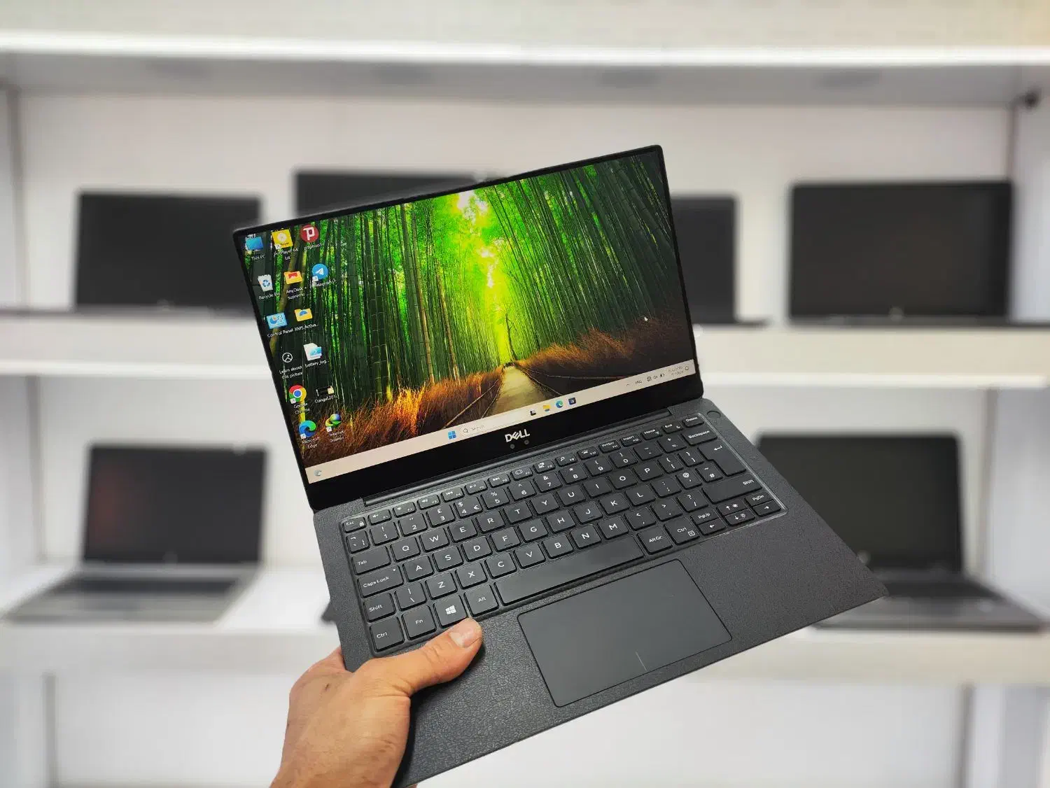 dell XPS i7/ram16/SSD256 نسل هشتم|رایانه همراه|نیشابور, شهرک فرهنگیان|دیوار