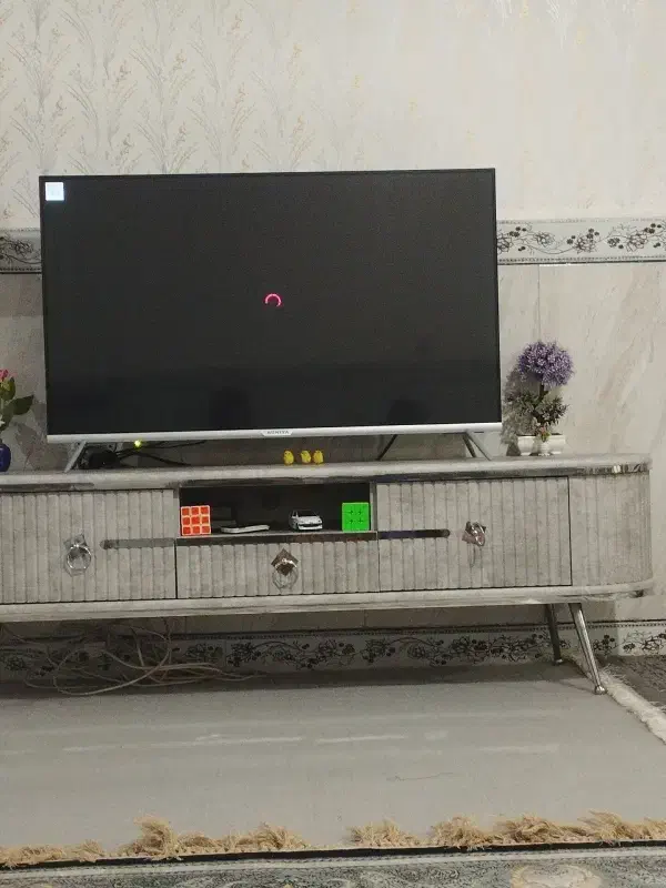 تلویزیون سونیا 43|تلویزیون و پروژکتور|سرپل ذهاب, |دیوار