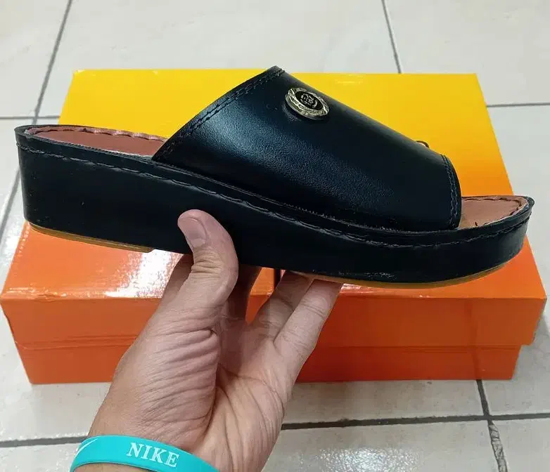 دمپایی مردانه المطراش رویه کامل ( عمده )|کیف، کفش، کمربند|شیراز, بالا کفت|دیوار