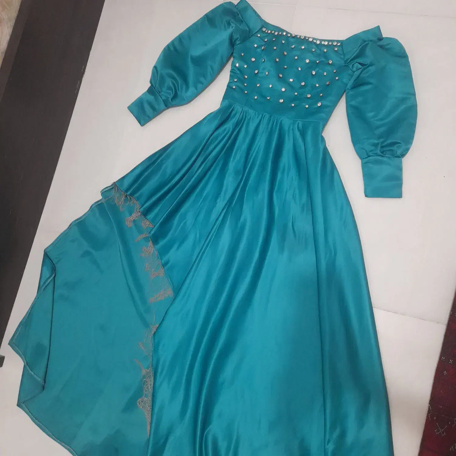 لباس در حد نو فقط یکبار تن شده|لباس|تربت جام, بهشت محمدیه|دیوار