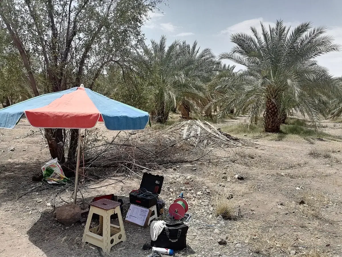 اکتشاف آب به روش ژئوفیزیک برای چاه آب کشاورزی|خدمات باغبانی و درختکاری|کرمان, |دیوار