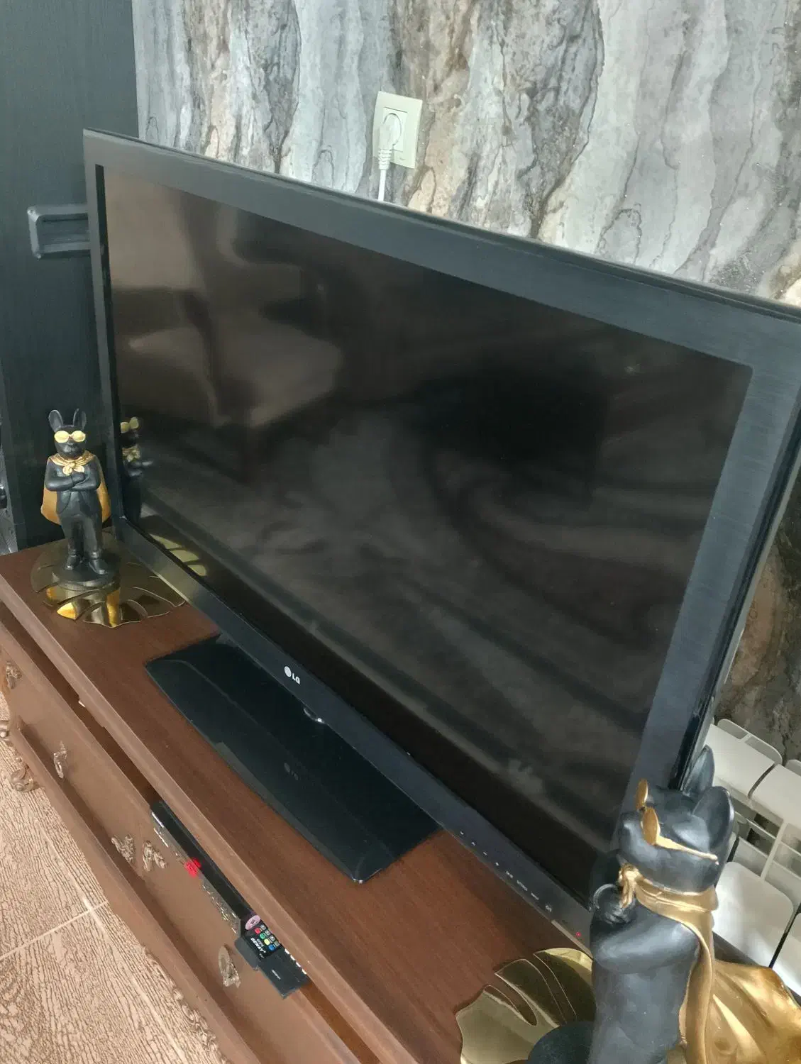 فروش تلویزیون الجی 42 اینچ|تلویزیون و پروژکتور|اشتهارد, |دیوار