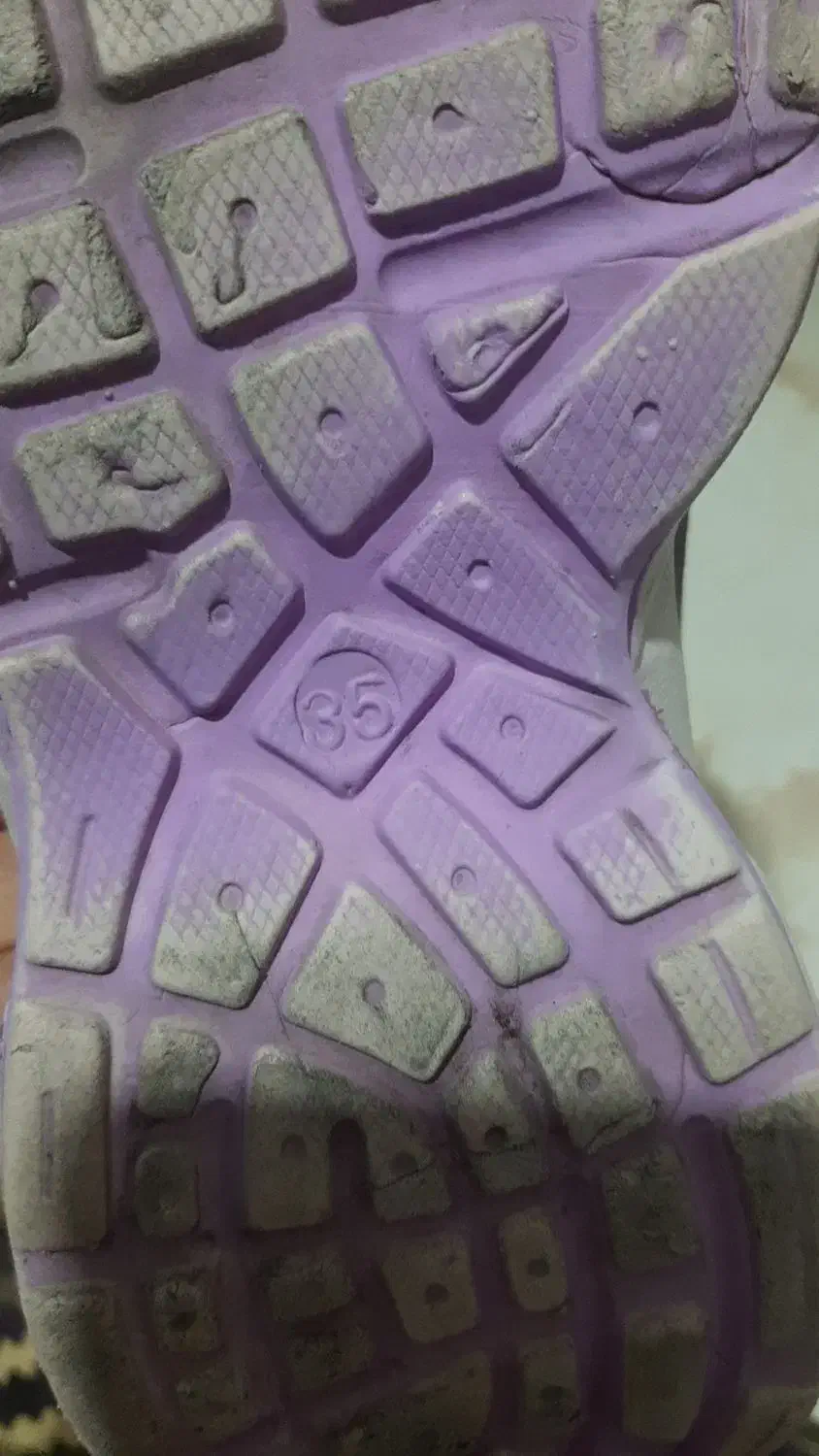 کتانی دخترانه سایز ۳۵|کفش و لباس بچه|قزوین, |دیوار