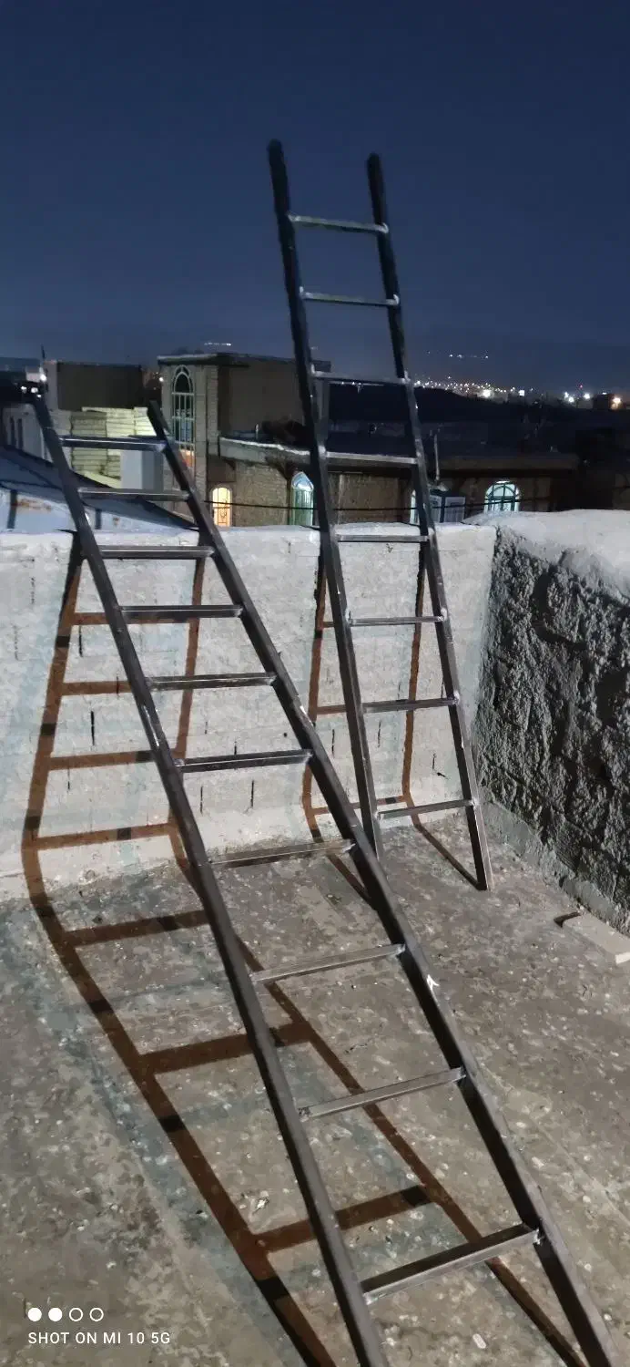 نردبان|مصالح و تجهیزات ساختمان|بروجرد, |دیوار