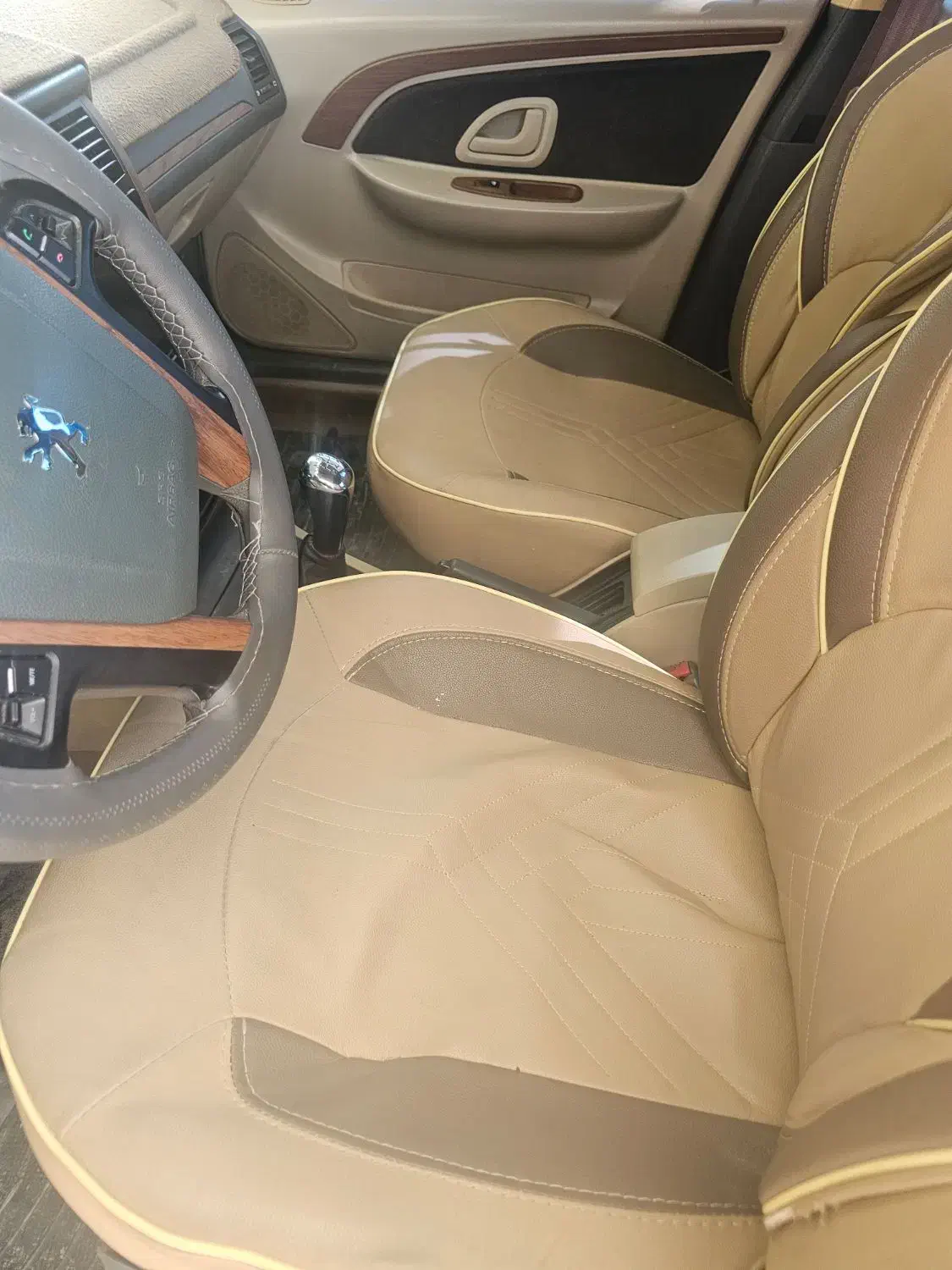 پارس سال ..زیر پای .و‌موتوری کم کار|خودرو سواری و وانت|میناب, |دیوار