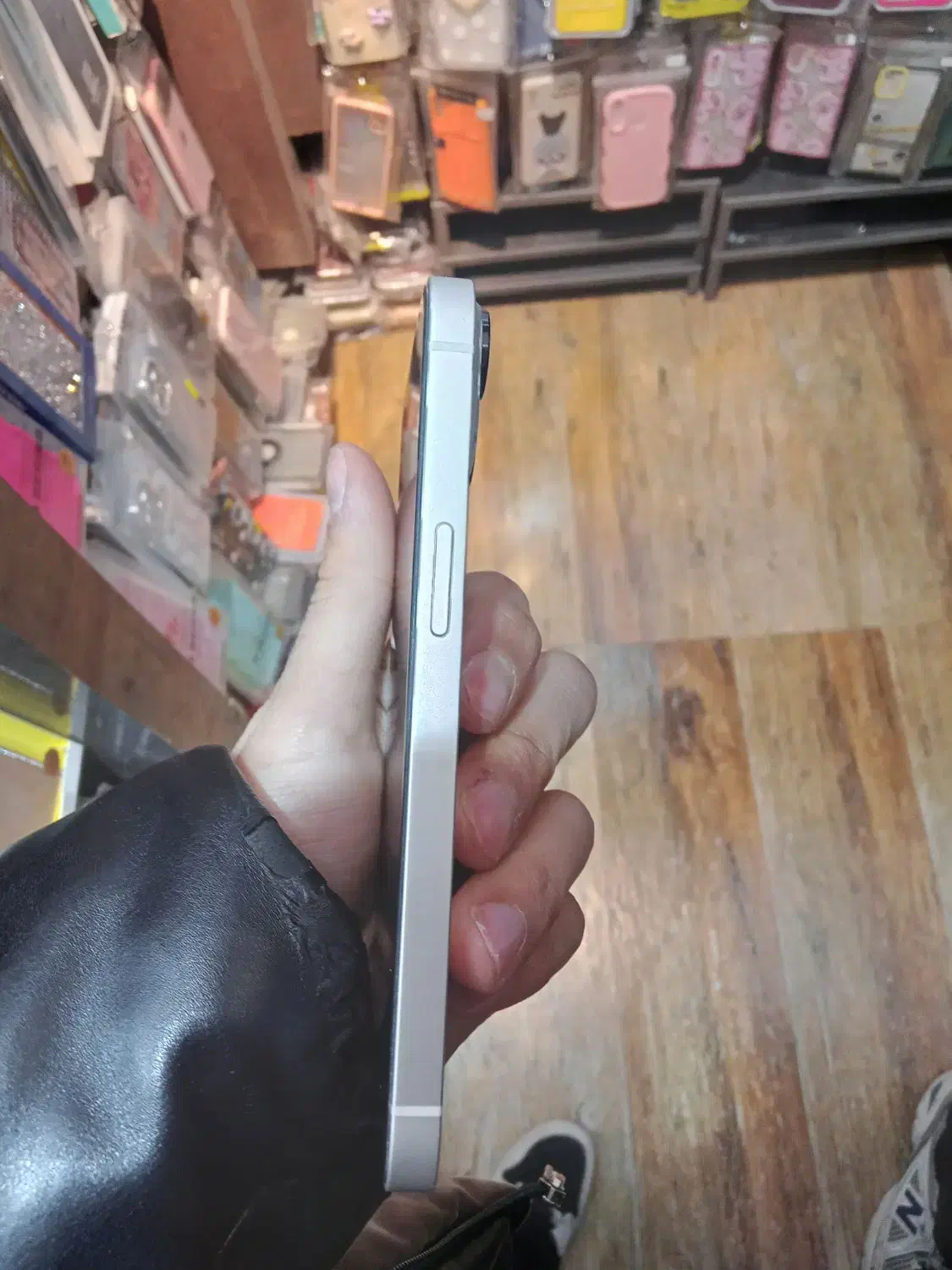 آیفون ۱۳ نرمال|موبایل|ساوه, |دیوار