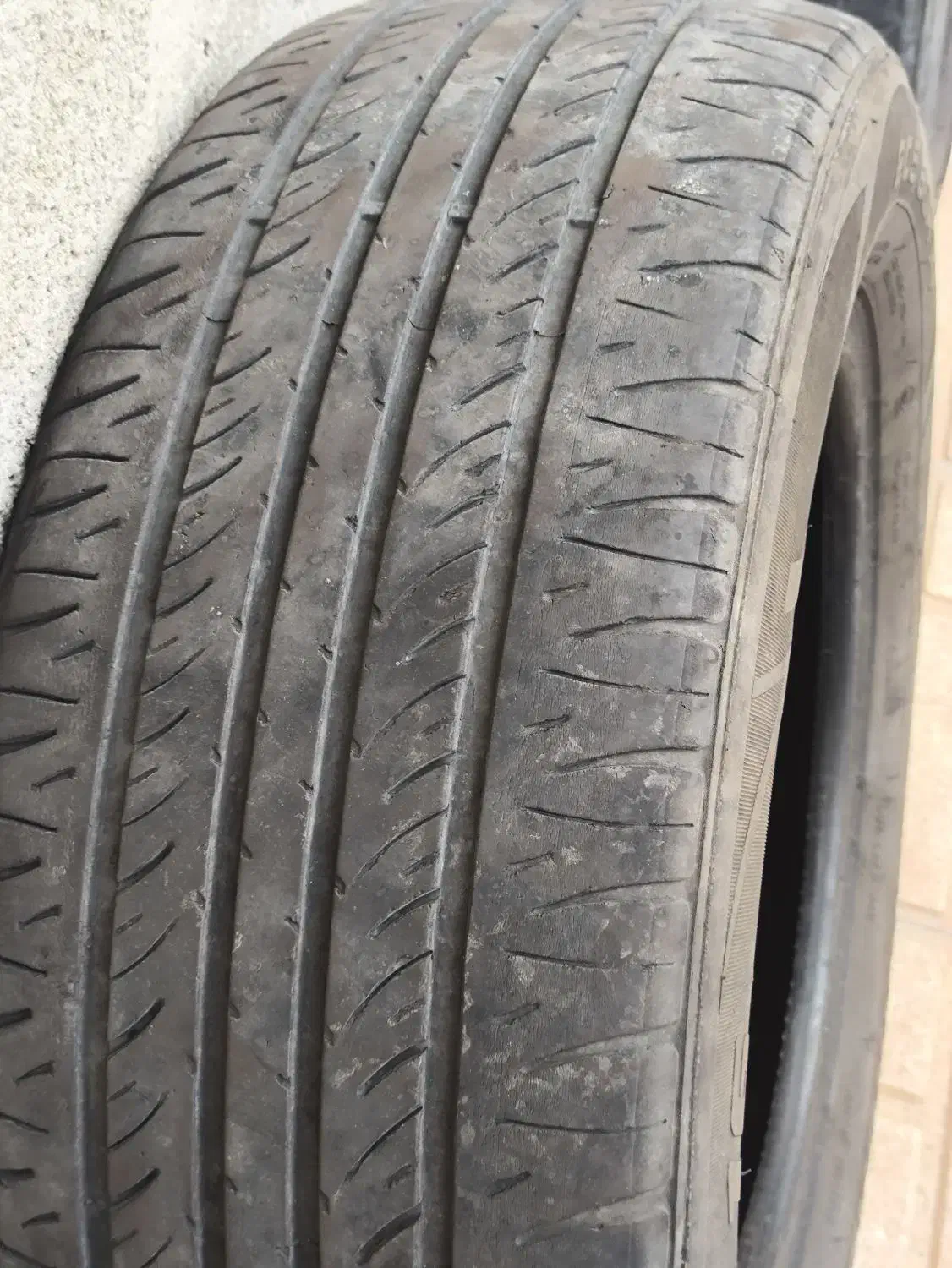 یک جفت لاستیک 60 درصد سایز 205 چینی درجه یک|قطعات یدکی و لوازم جانبی|مرند, |دیوار