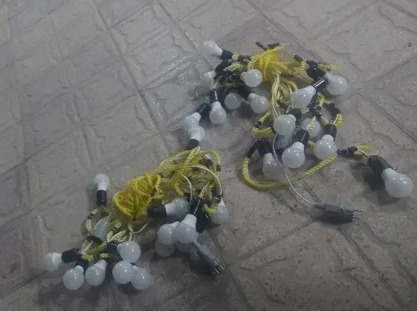 کرایه میز و ریسه لامپ سفید نو|خدمات پذیرایی، مراسم|جهرم, |دیوار