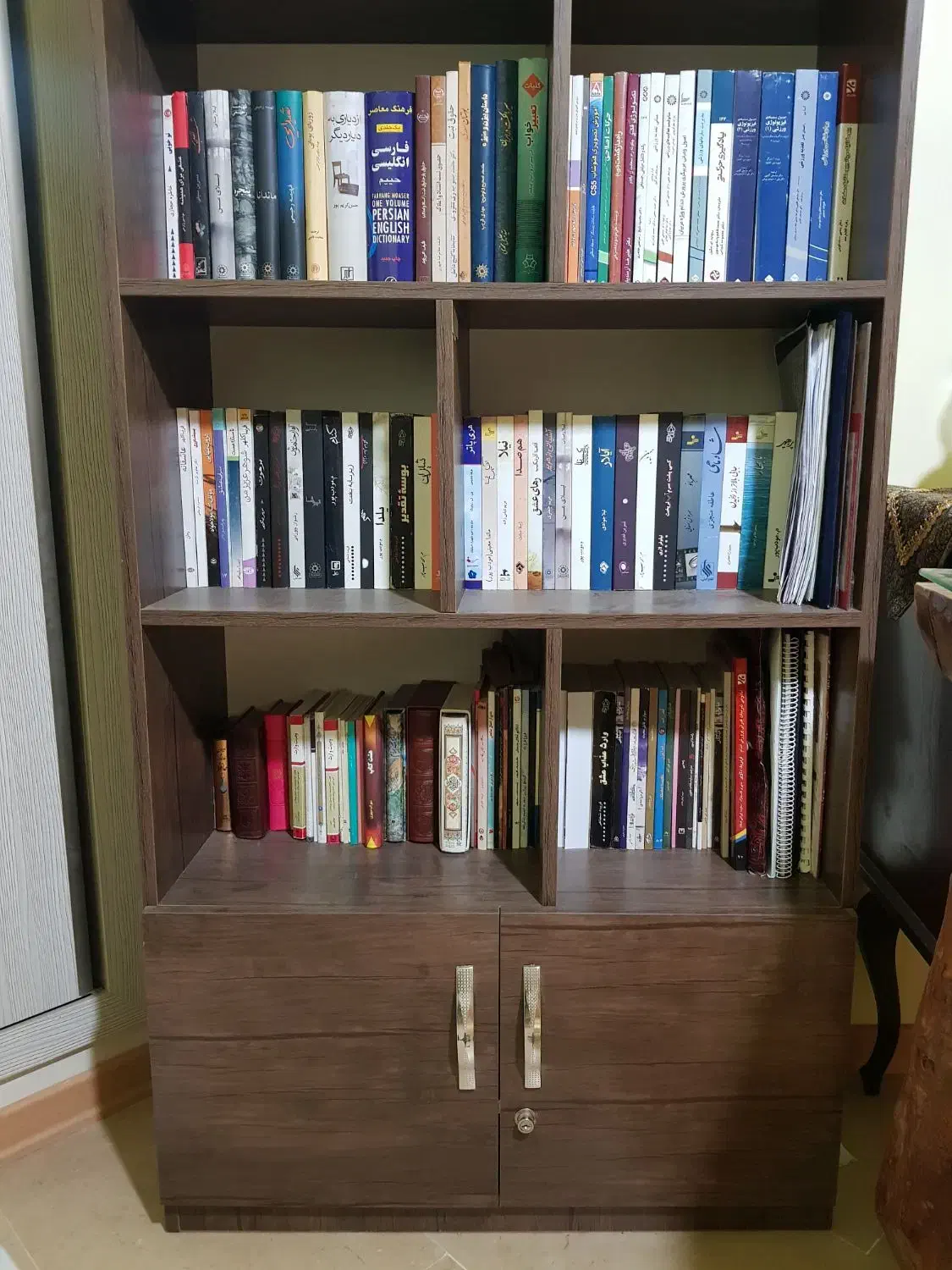 کتابخانه کمد دار|کتابخانه، شلف، قفسه‌های دیواری|تهران, هروی|دیوار