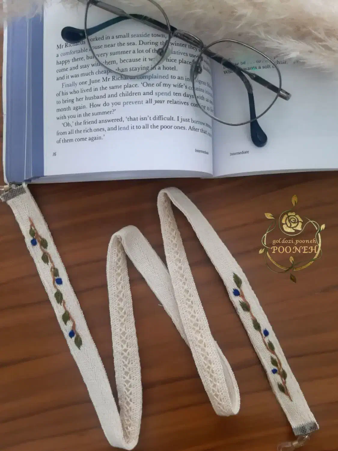 جوراب گلدوزی ،بندعینک گلدوزی و...|لباس|ساوه, |دیوار