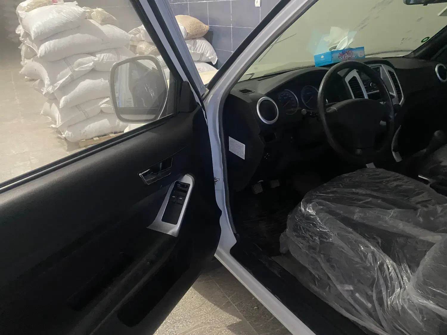 وانت پادرا پلاس|خودرو سواری و وانت|یزد, |دیوار