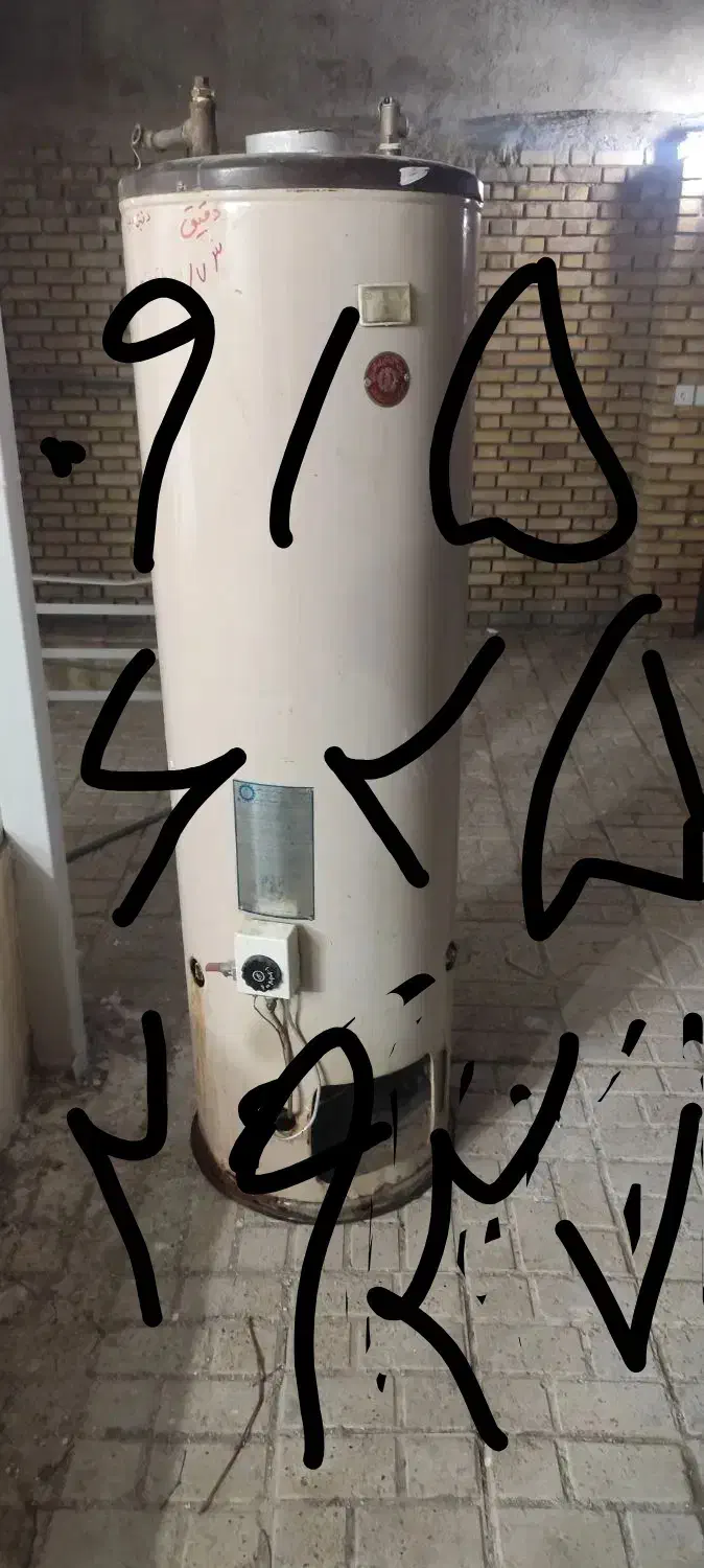 آبگرمکن ایستاده ۲۰۰ لیتری|آبگرمکن، پکیج، شوفاژ|مشهد, یوسفیه (شهرک غرب)|دیوار
