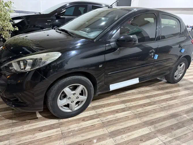 ۲۰۷مدل۱۳۹۹مشکی|خودرو سواری و وانت|سقز, |دیوار