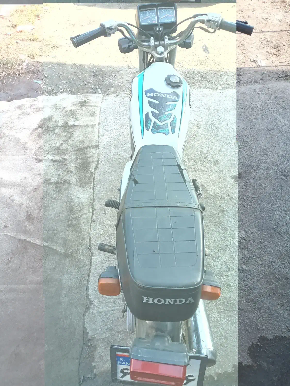 هندا مدل ۸۹ . دارای پلاک ملی و کارت موتور|موتورسیکلت|چوبر, |دیوار