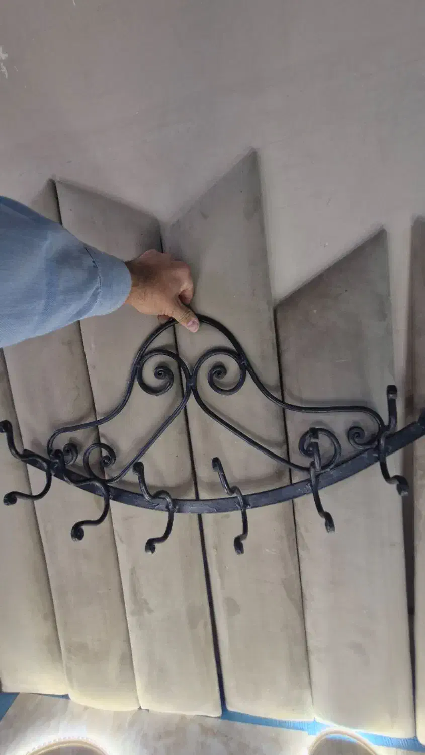 آویز لباس فلزی|بندرخت و رخت‌آویز|مشهد, عامل|دیوار