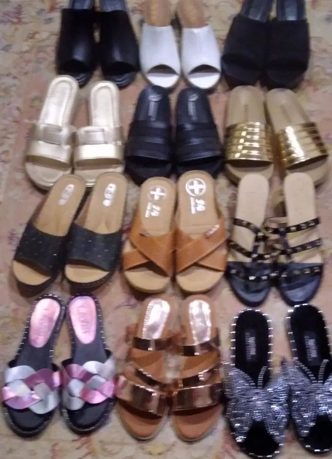 کفش و صندل ساده و شاین داربا قیمتهای بسیار مناسب|کیف، کفش، کمربند|تهران, امانیه|دیوار