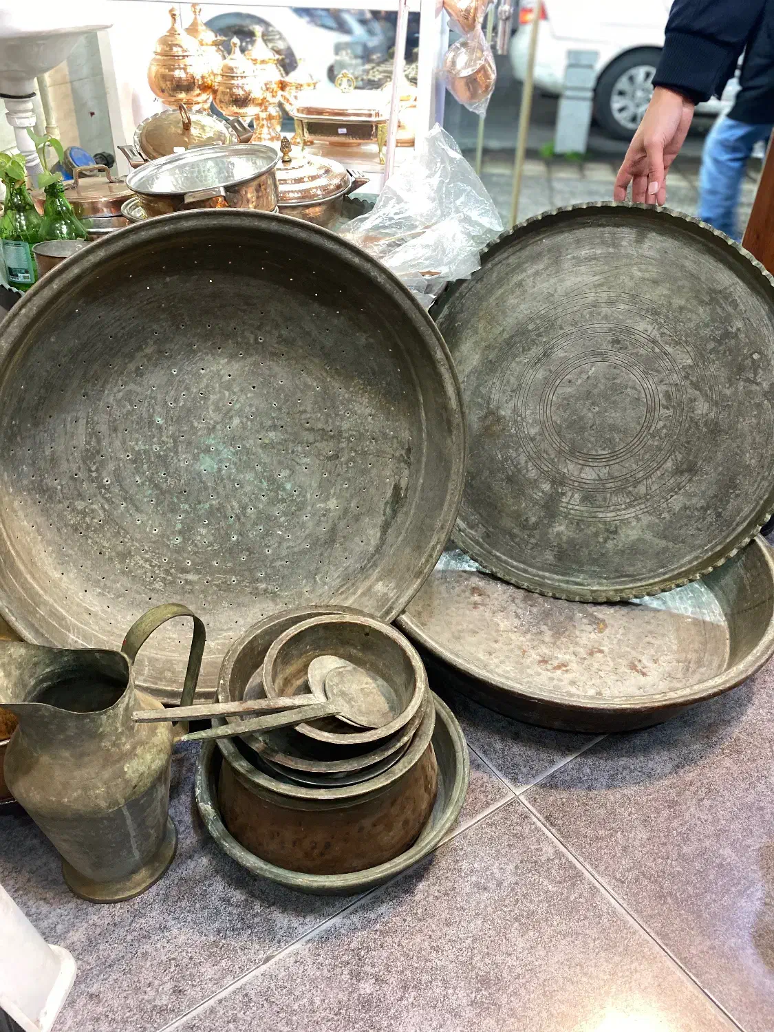 خرید یا تعویض ظروف مس قدیمی|کلکسیون اشیاء عتیقه|خمام, |دیوار