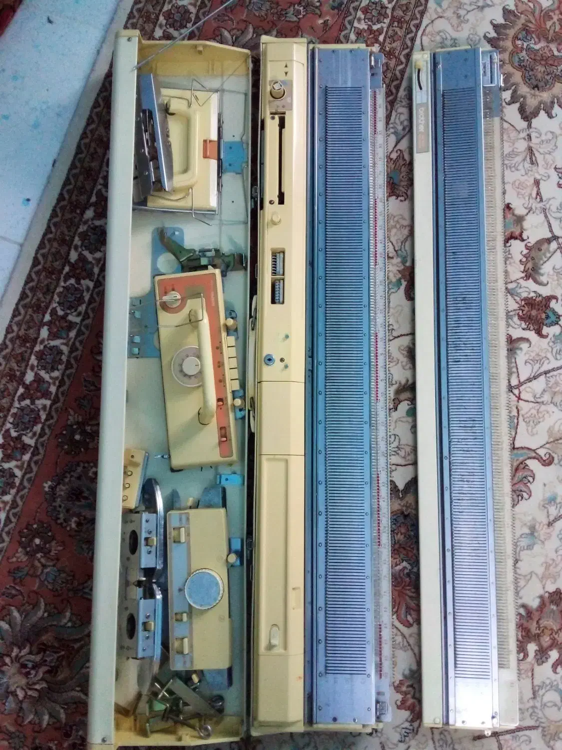 چرخ بافتنی ۸۴۰|چرخ خیاطی و ریسندگی|بیرجند, |دیوار