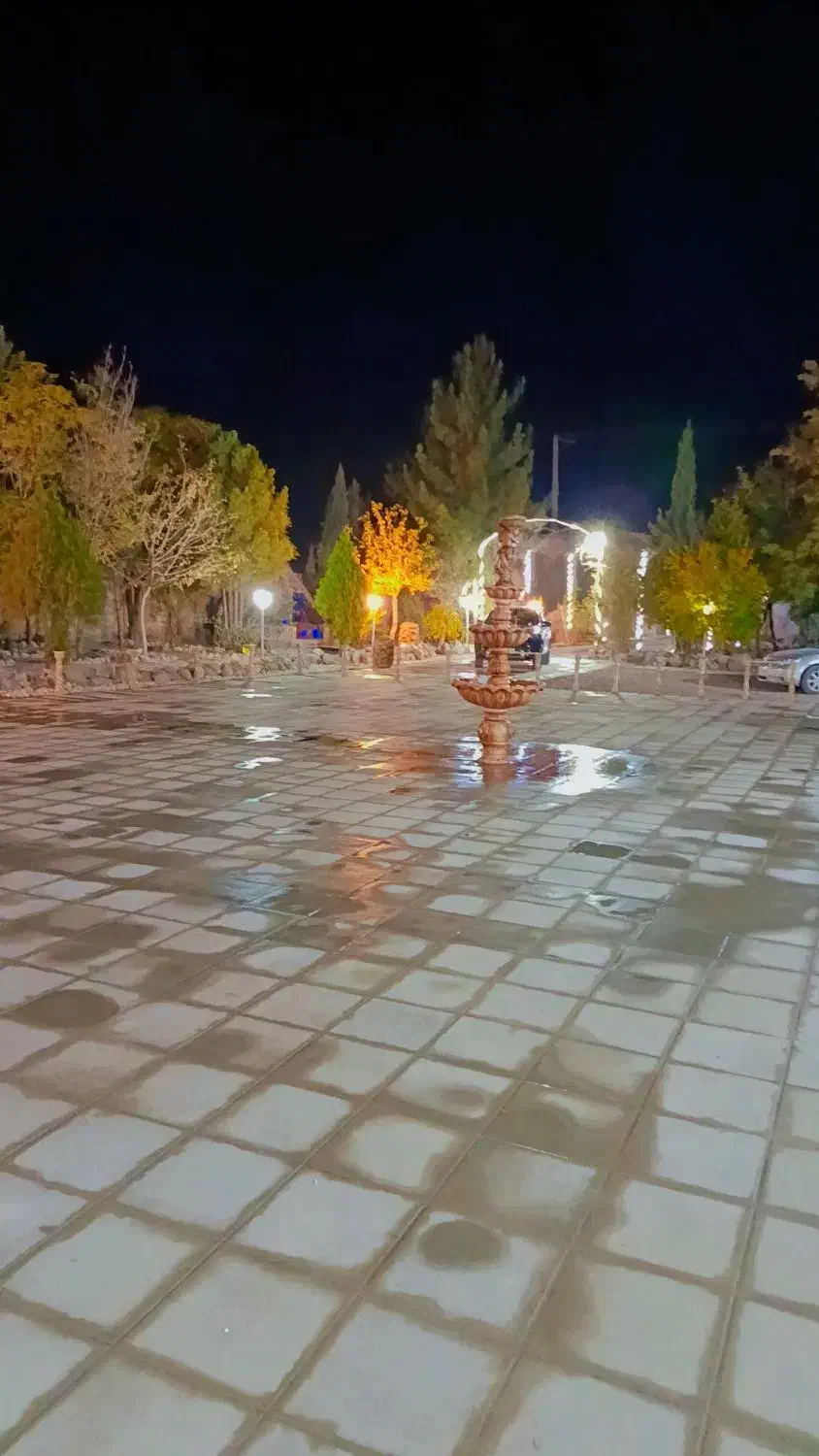 باغ تالار|اجارهٔ خانه و ویلا|ماهان, |دیوار