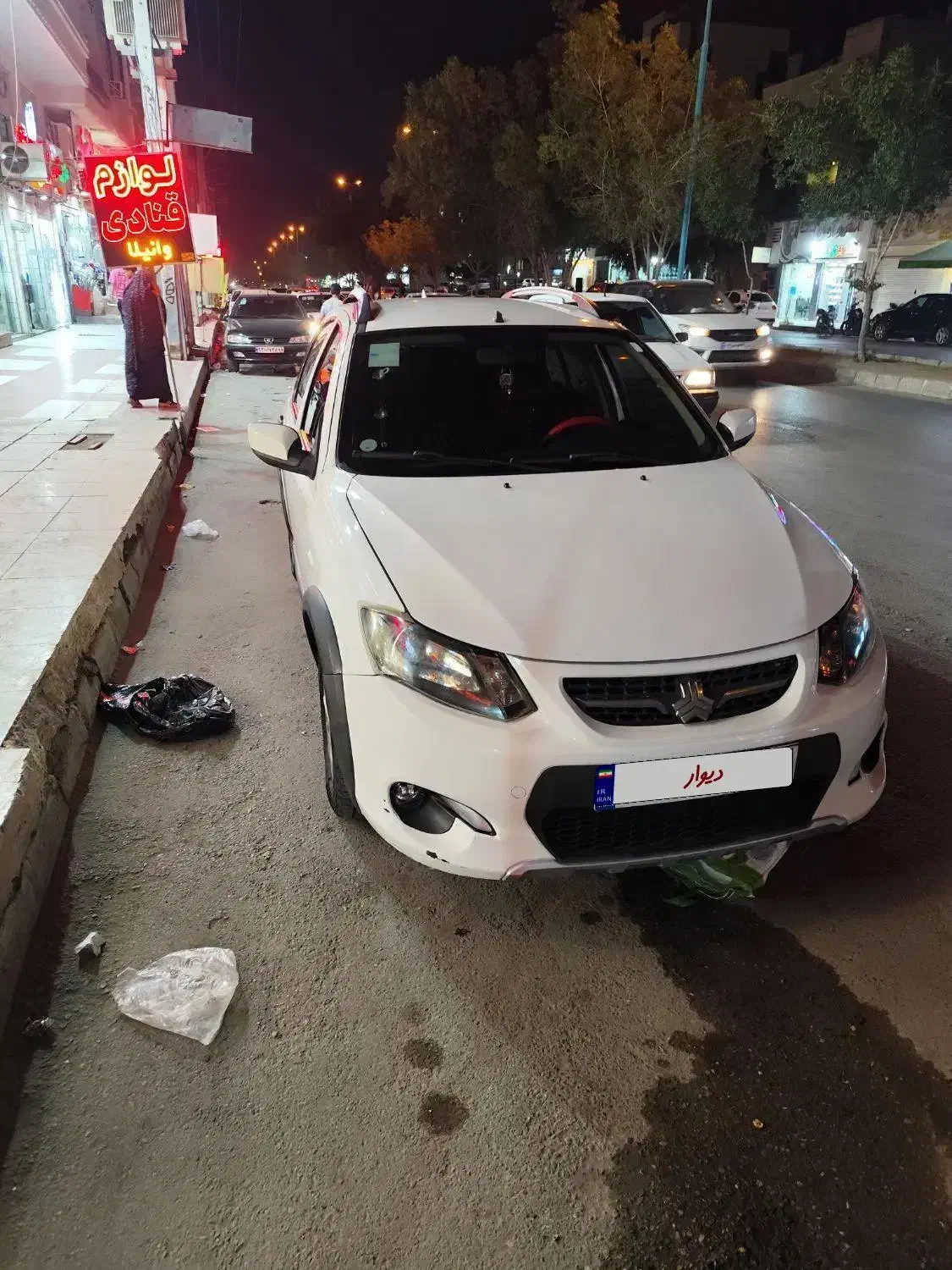 کوییک ۱۴۰۰|خودرو سواری و وانت|بندرعباس, |دیوار