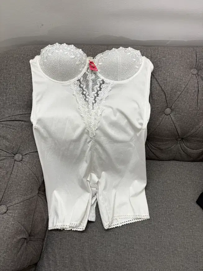 لباس خارجی|لباس|مشهد, جاهد شهر|دیوار