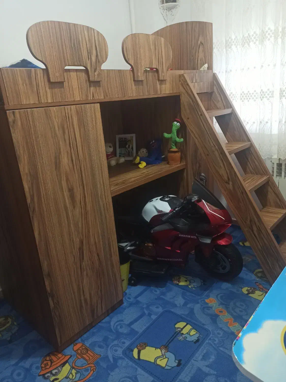 تخت نوجوان|تخت و سرویس خواب|رشت, یخسازی|دیوار