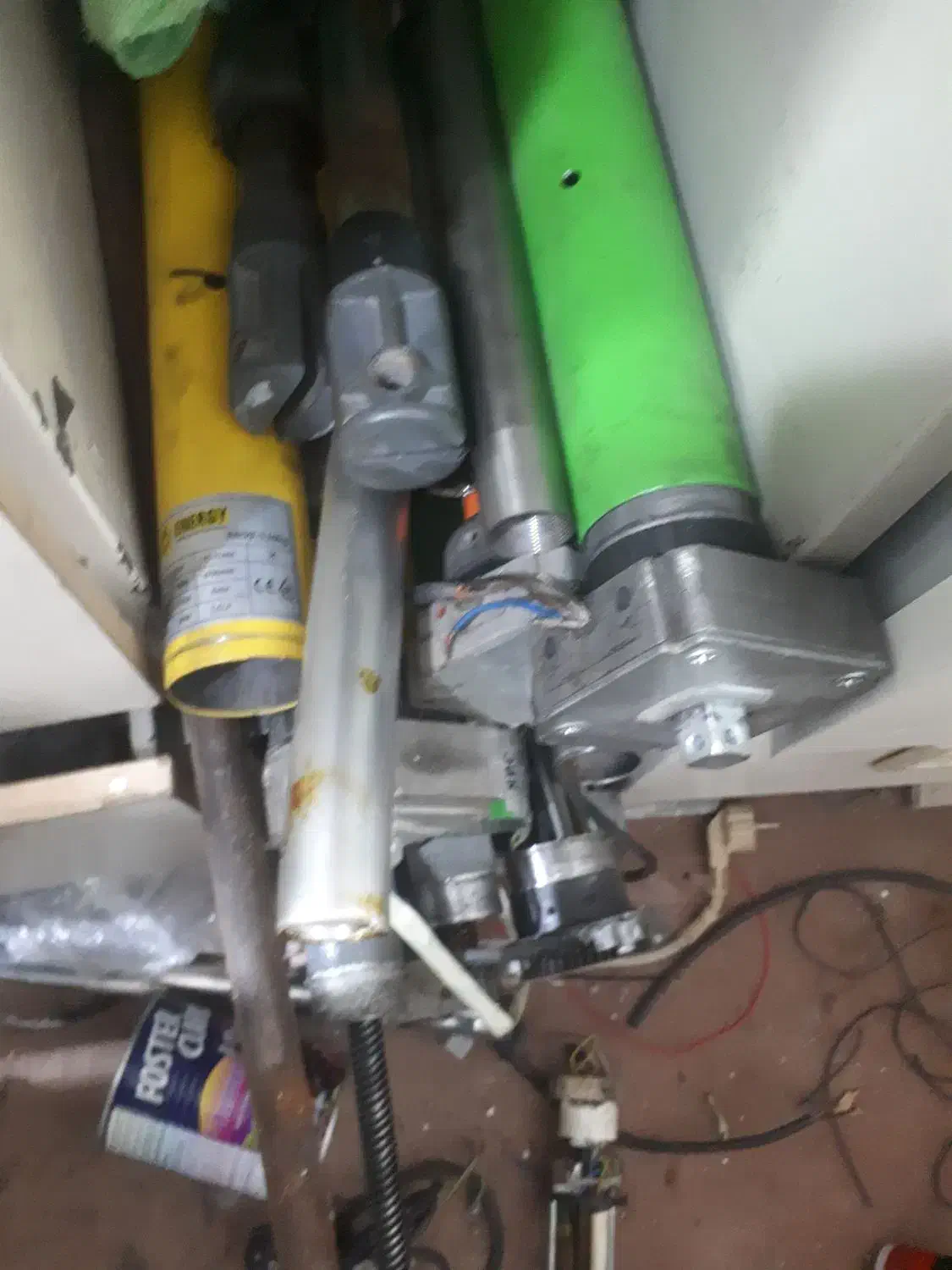 تعمیر انواع درب اتوماتیک|خدمات پیشه و مهارت|اردبیل, |دیوار