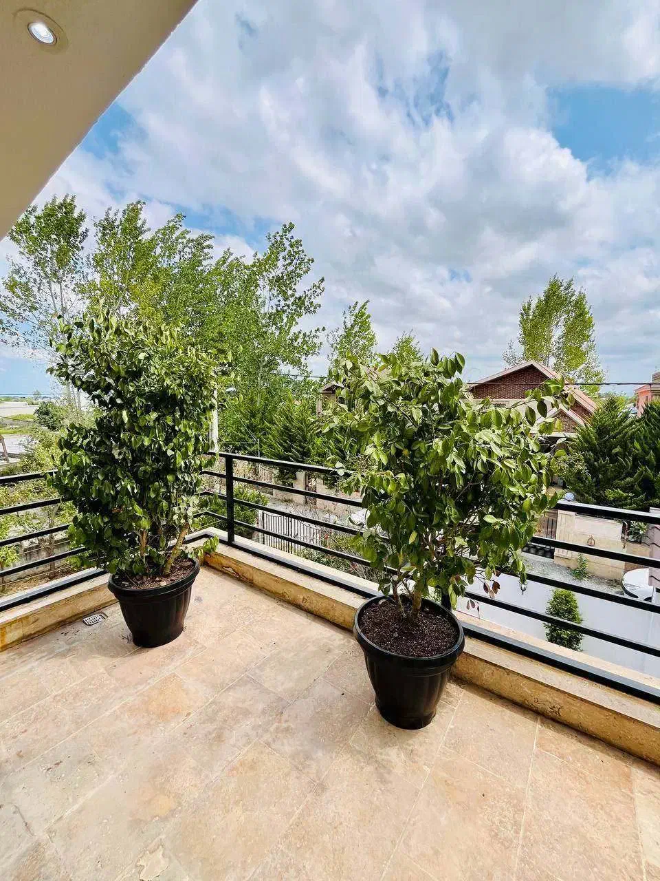 ویلا مبله طرح خاص استخردار منطقه جنگلی اصیل|فروش خانه و ویلا|چمستان, |دیوار