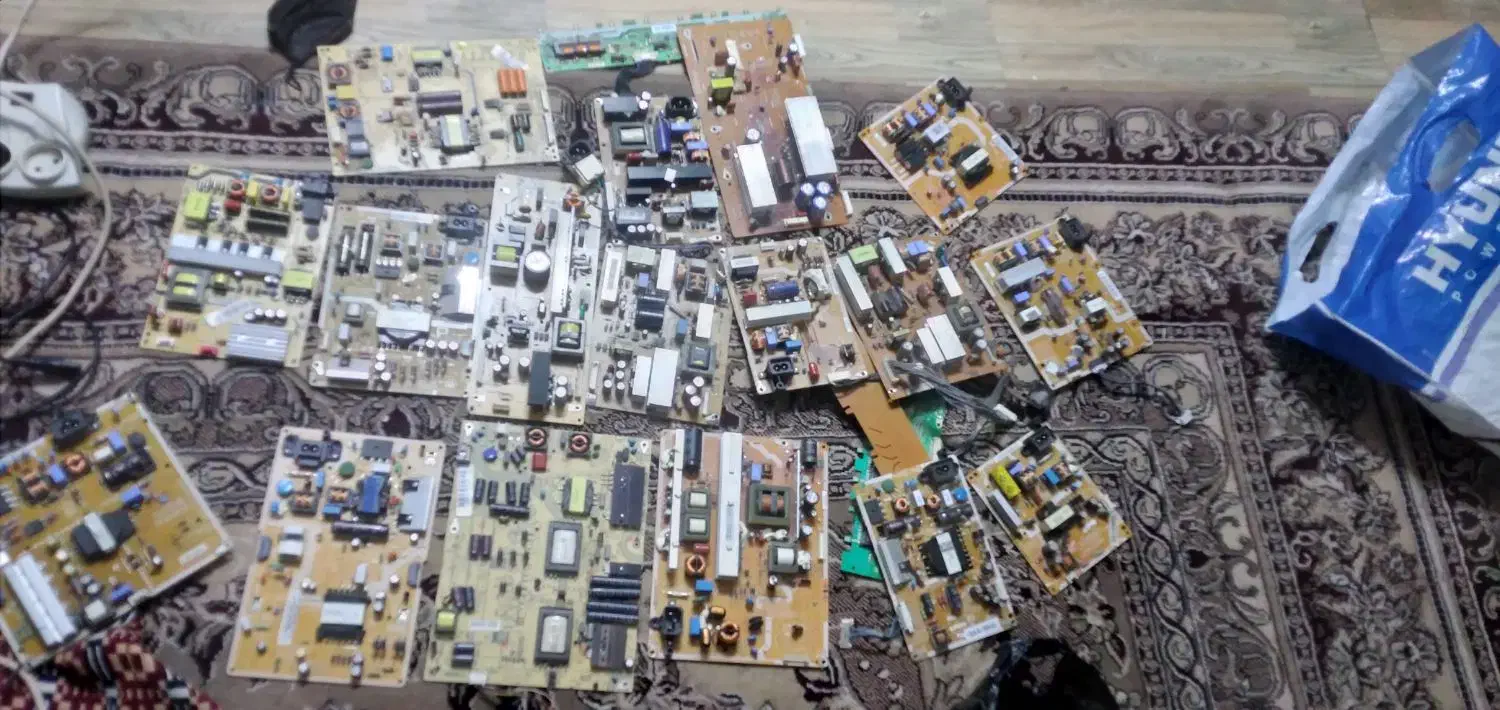 بردهای تغذیه همگی کاملا سالم|تلویزیون و پروژکتور|تربتحیدریه, ترمینال|دیوار