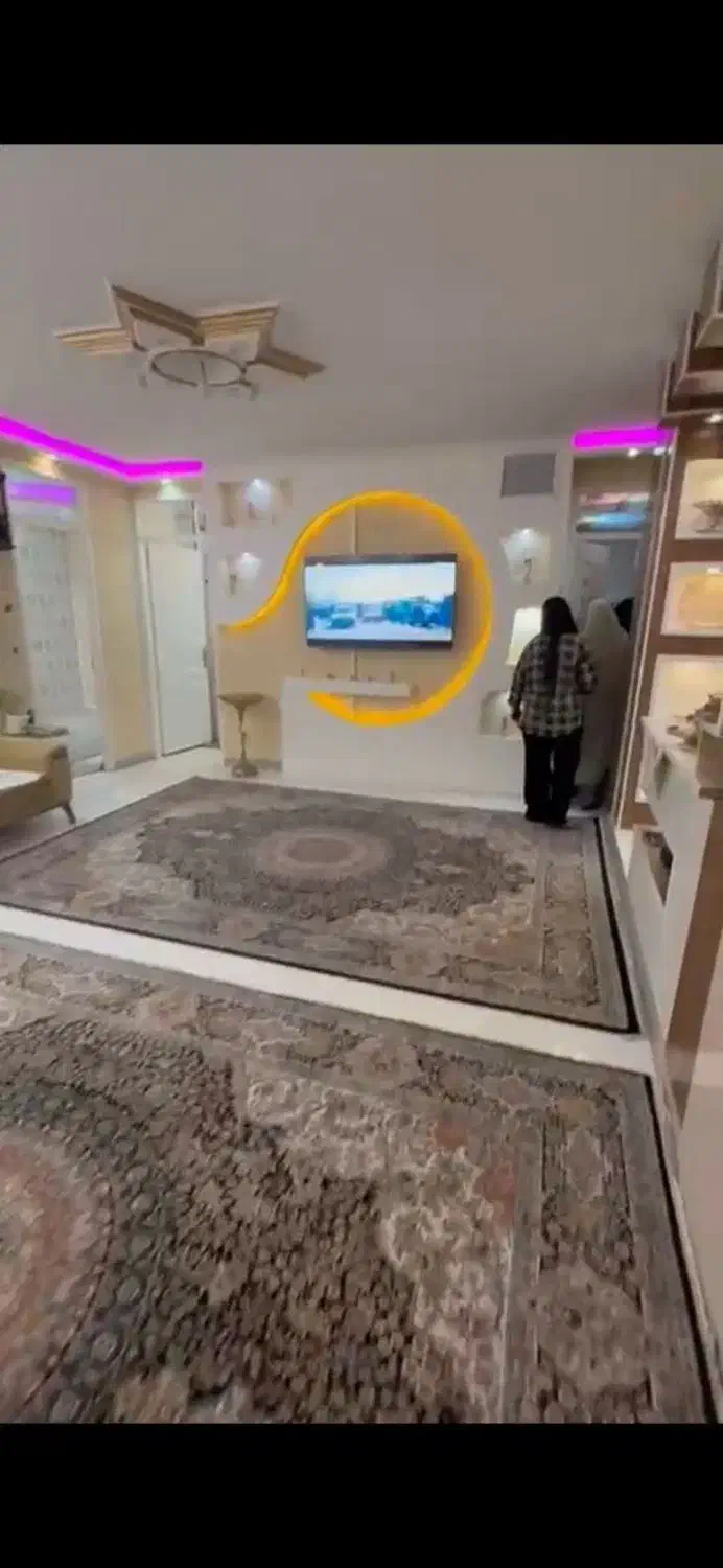 به یک همخانه نیازمندم|اجارهٔ آپارتمان|اندیشه, اندیشه فاز ۱|دیوار