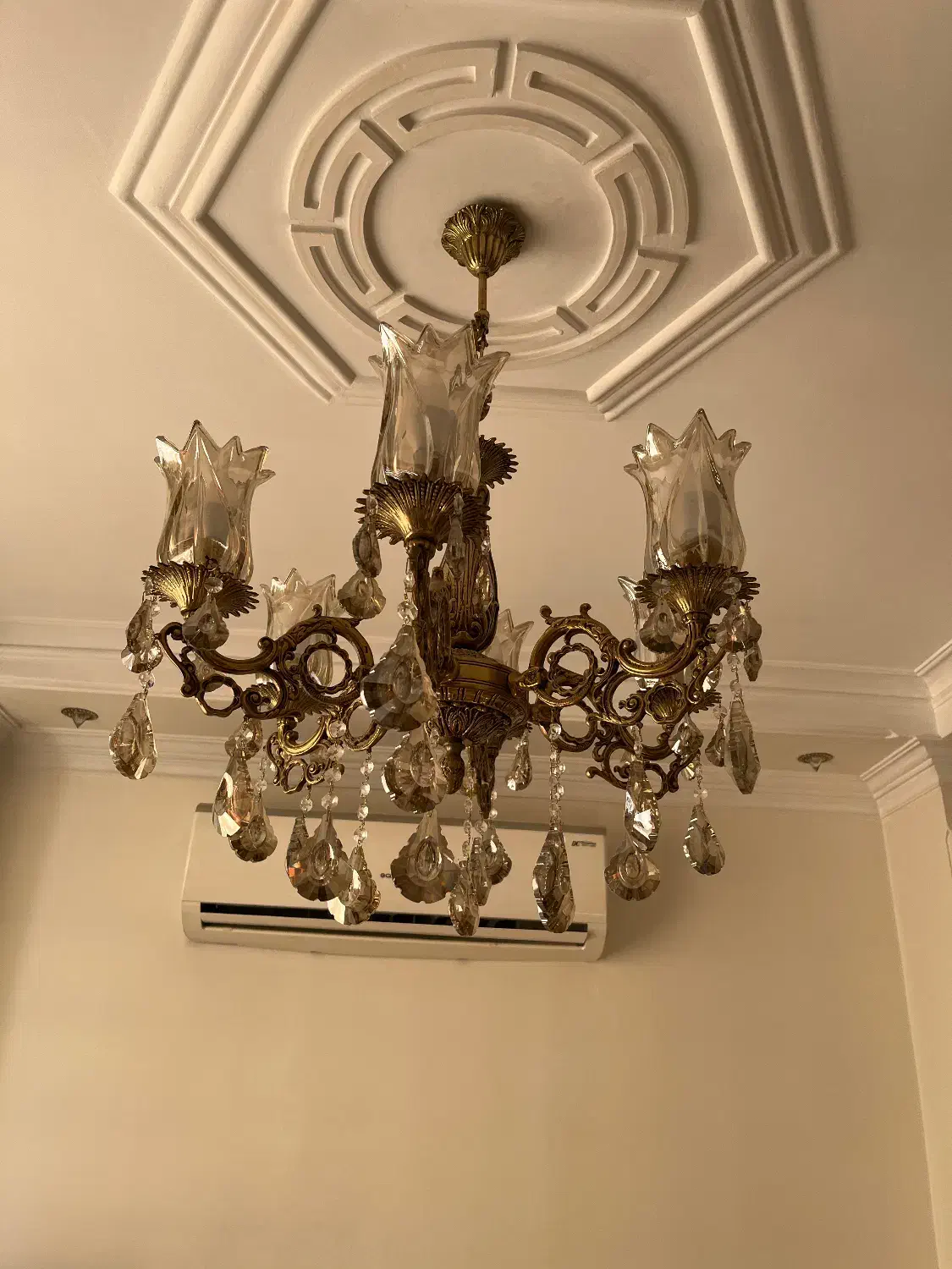 لوستر تمام برنز|لوستر و چراغ آویز|تهران, تهرانسر شرقی|دیوار