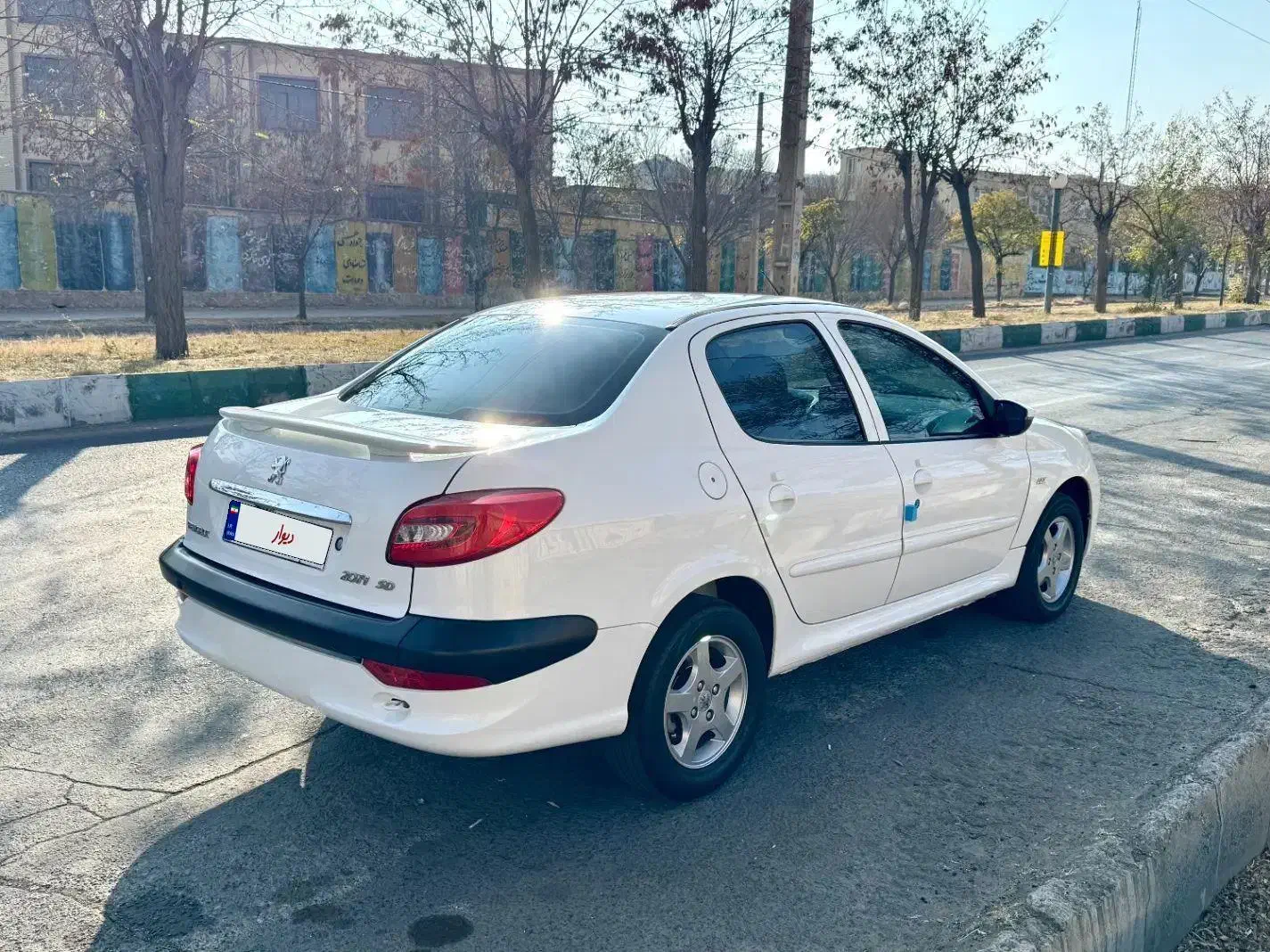 پژو ۲۰۷ sd اتوماتیک عتیقه درحد صفر|خودرو سواری و وانت|اردبیل, |دیوار