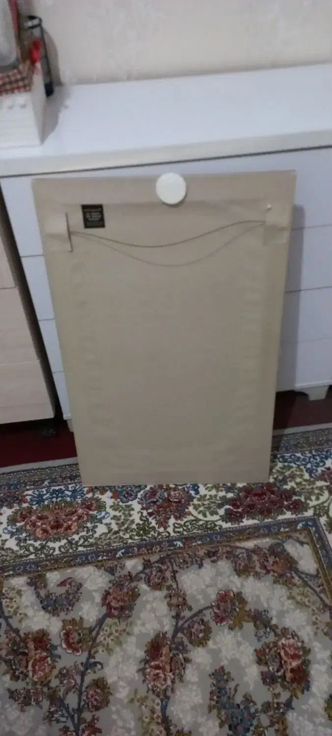 آینه|آینه|قرچک, شهرک مهستان|دیوار