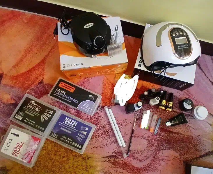 وسایل کاشت ناخن|آرایشی، بهداشتی، درمانی|همدان, |دیوار