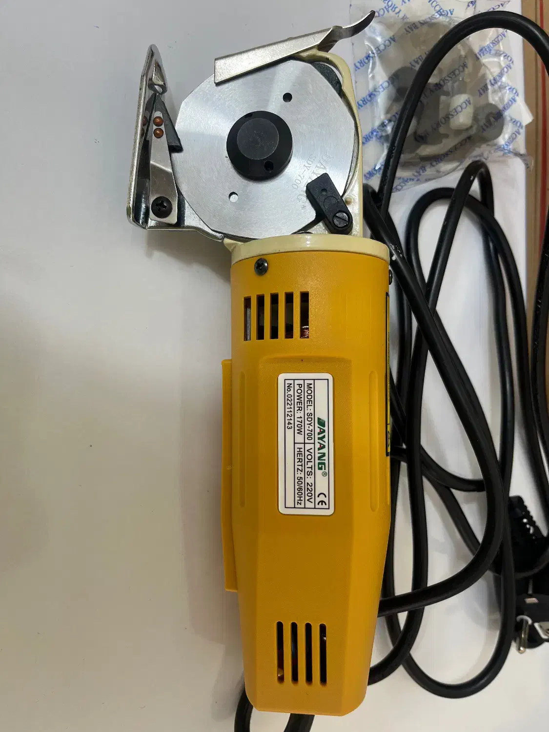 قیچی برقی دایانگ|لوازم خیاطی و بافتنی|بابل, |دیوار