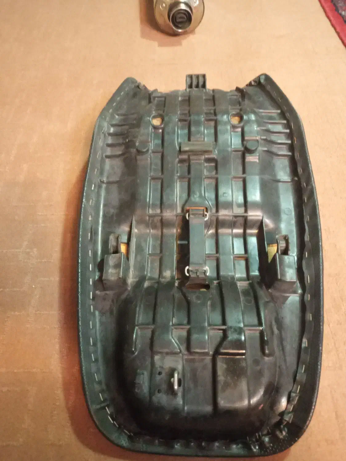 زین و اگزوز cb1300|قطعات یدکی و لوازم جانبی|شاهرود, |دیوار