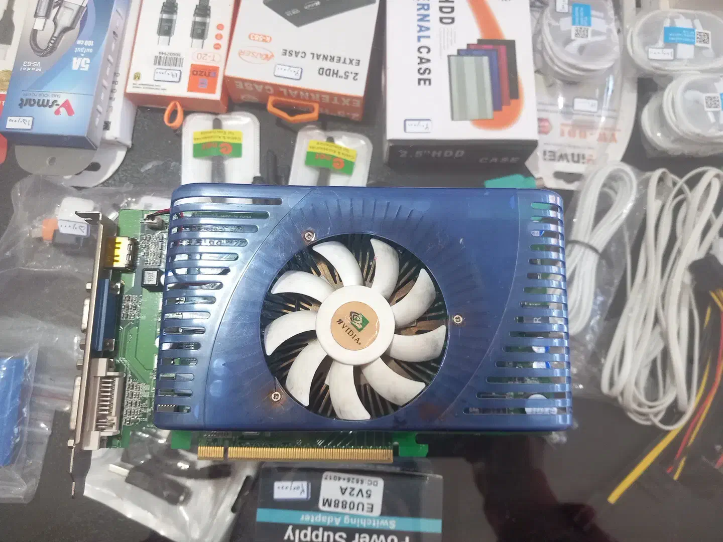 کارت گرافیک 1 گیگ مدل gf9600gt|قطعات و لوازم جانبی رایانه|فاضل آباد, |دیوار