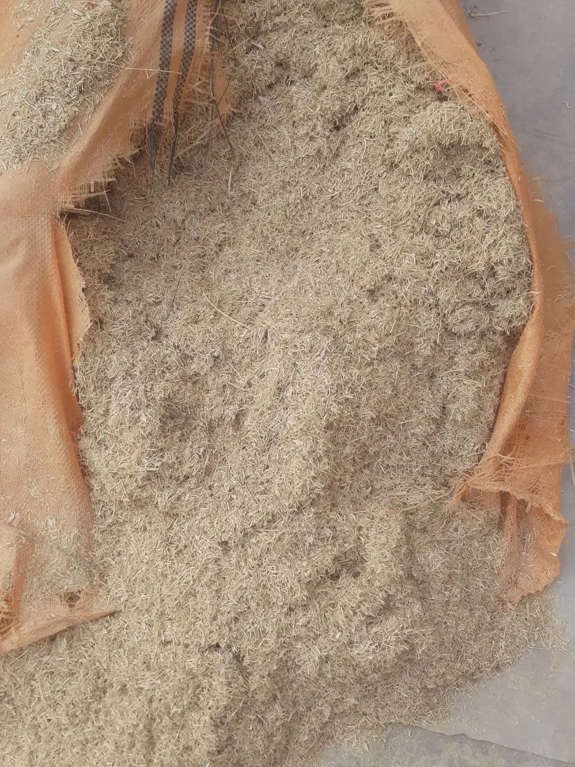 کاه گرگرو|لوازم جانبی حیوانات|کوهدشت, |دیوار