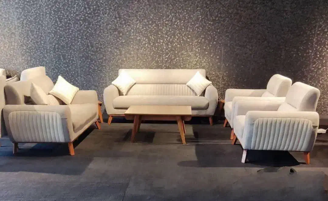 مبل راحتی ونیز|مبلمان خانگی و میز عسلی|پرند, فاز ۲|دیوار