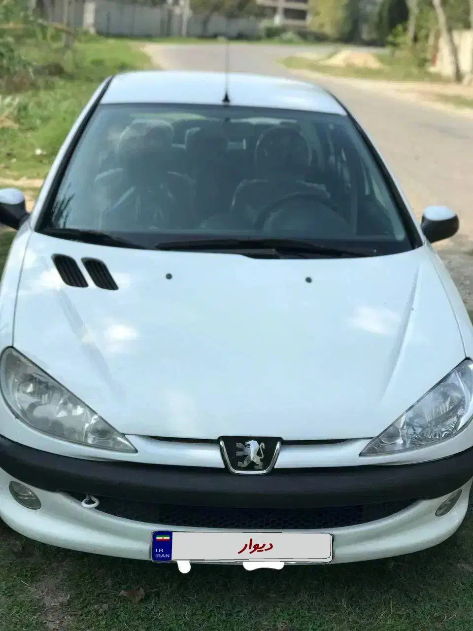 پژو۲۰۶ اس دی ۹۳ v8 دریچه سیمی کم کار|خودرو سواری و وانت|ساری, |دیوار