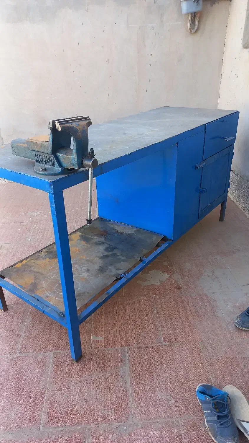 میز کار مخصوص جلوبندی مکانیکی به فروش میرسد|ابزارآلات|بردسکن, |دیوار